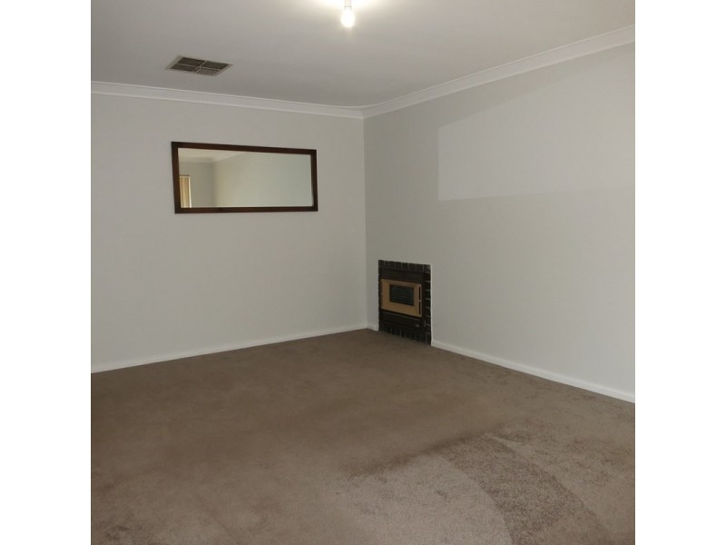 71 Temby Avenue, Kalamunda WA 6076