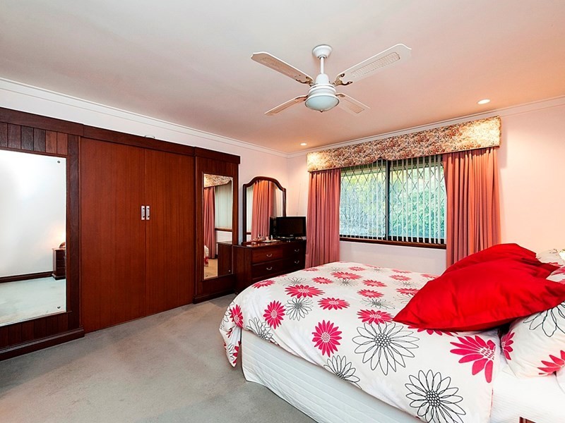 45 Bridgwood Road, Lesmurdie WA 6076