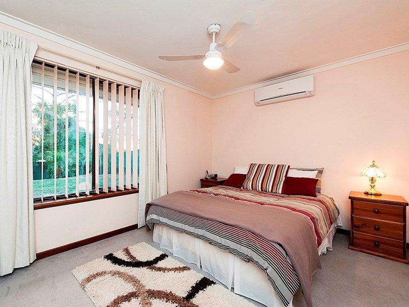 45 Bridgwood Road, Lesmurdie WA 6076