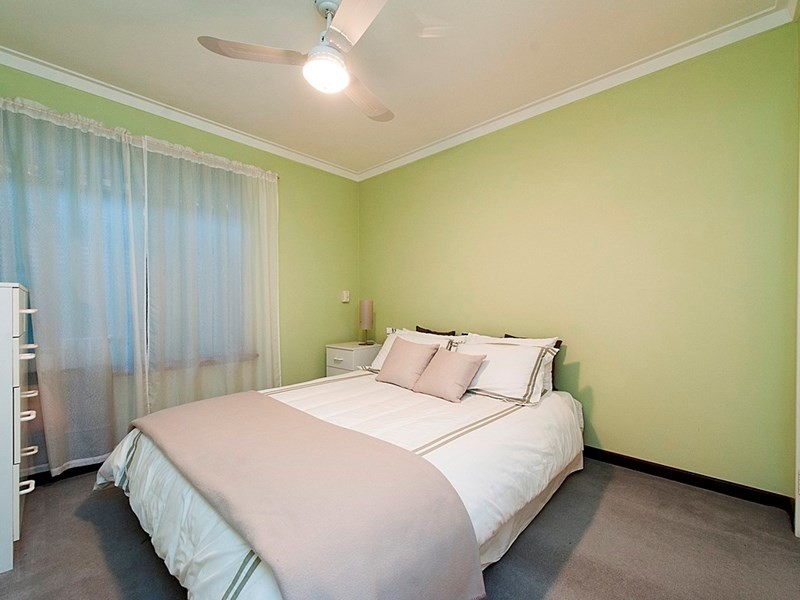 45 Bridgwood Road, Lesmurdie WA 6076