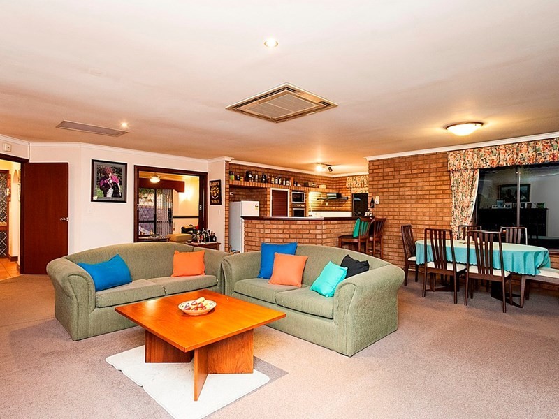 45 Bridgwood Road, Lesmurdie WA 6076