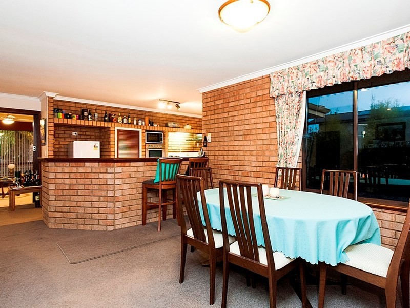 45 Bridgwood Road, Lesmurdie WA 6076