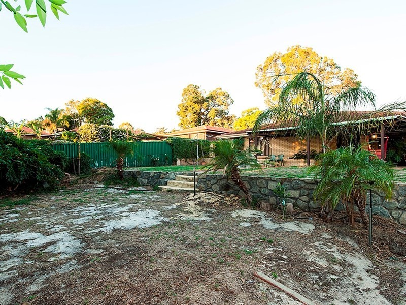 45 Bridgwood Road, Lesmurdie WA 6076