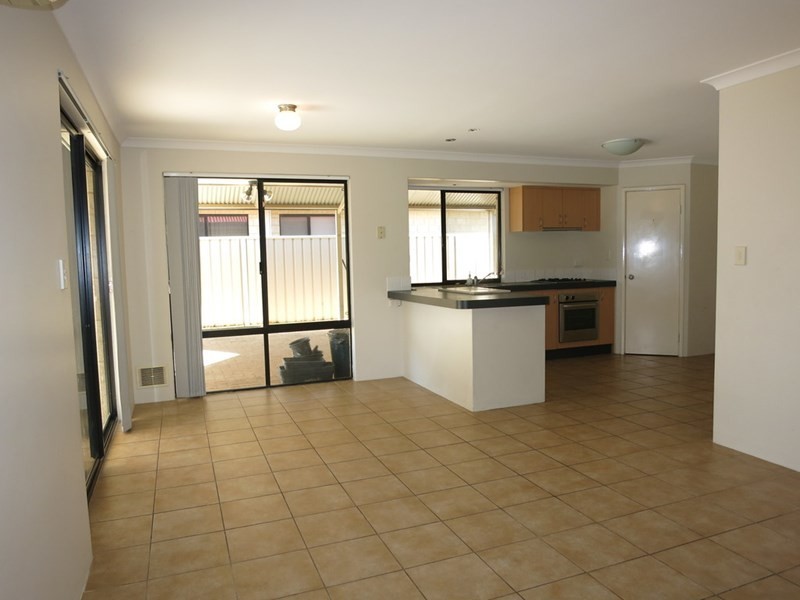 49 Myerson Crescent, Maida Vale WA 6057