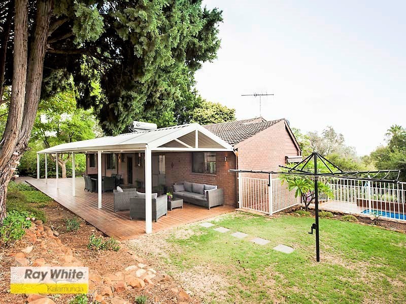 16 Jones Street, Kalamunda WA 6076