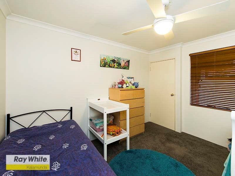 14 Sapphire Way, Maida Vale WA 6057