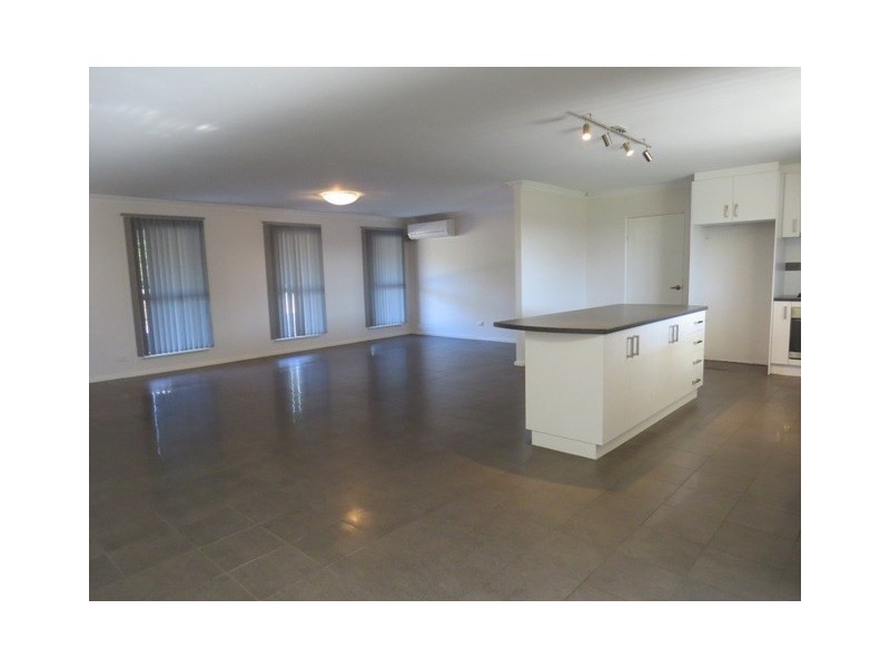 262 Grove Road, Lesmurdie WA 6076