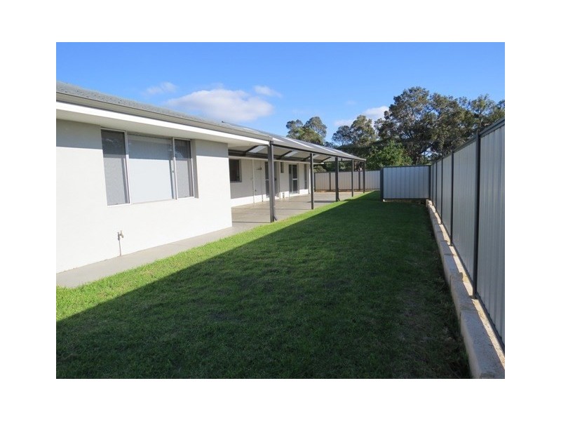 262 Grove Road, Lesmurdie WA 6076