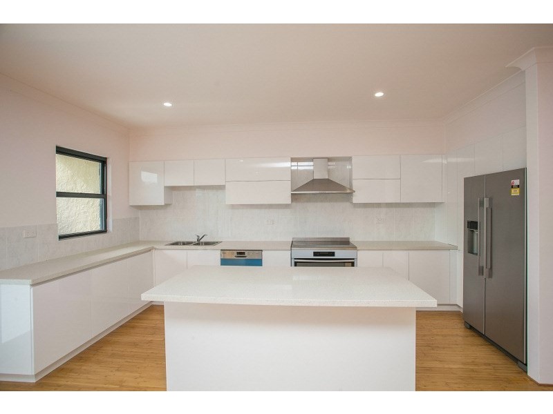 1B School Street, Kalamunda WA 6076