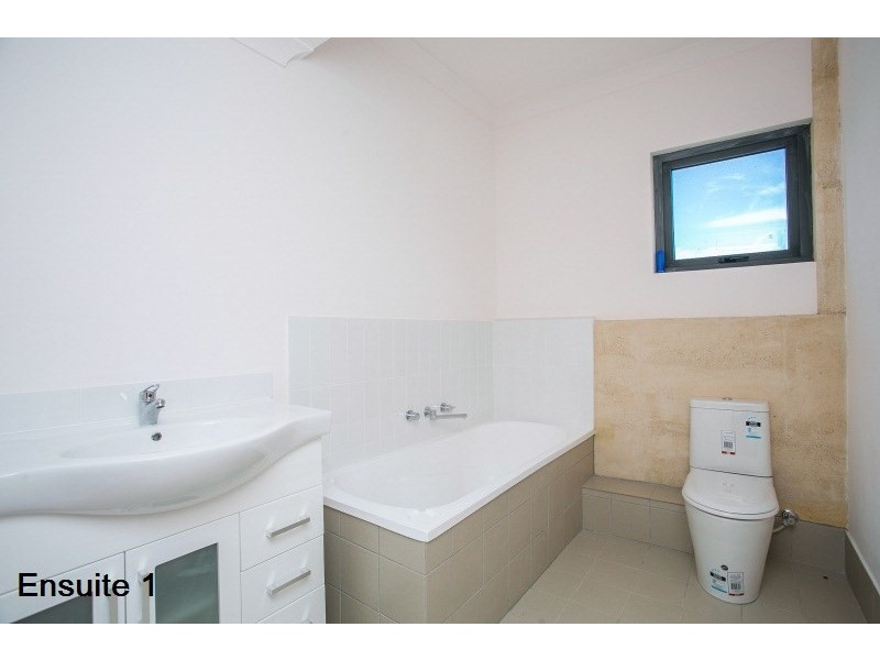 1B School Street, Kalamunda WA 6076