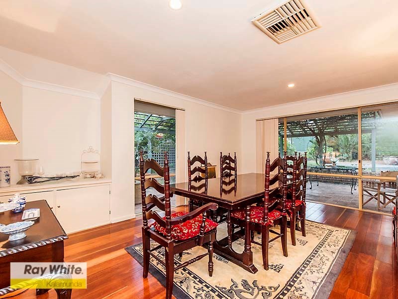 33 Peoples Avenue, Gooseberry Hill WA 6076