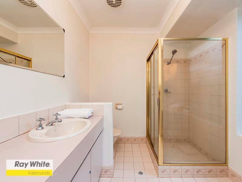 33 Peoples Avenue, Gooseberry Hill WA 6076