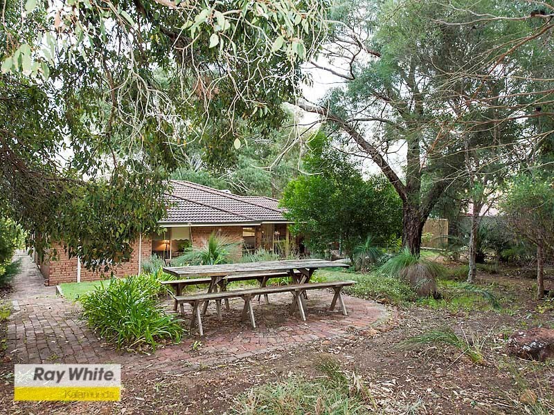 33 Peoples Avenue, Gooseberry Hill WA 6076