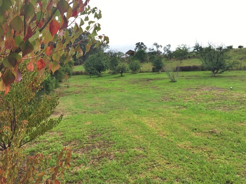 6 Zavatteri Rise, Roleystone WA 6111