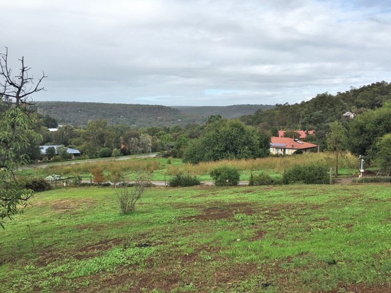 6 Zavatteri Rise, Roleystone WA 6111