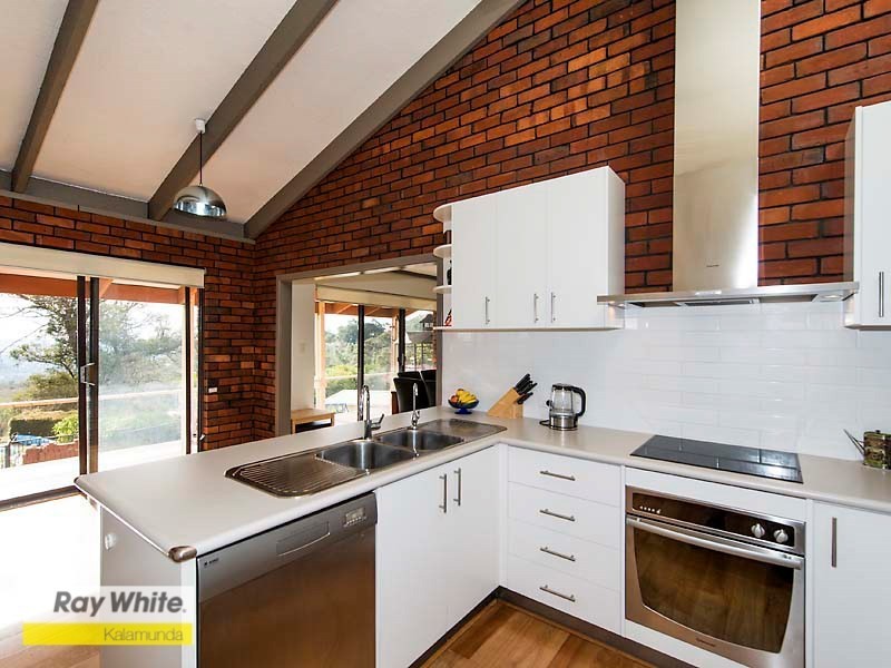 39 Ford Road, Lesmurdie WA 6076