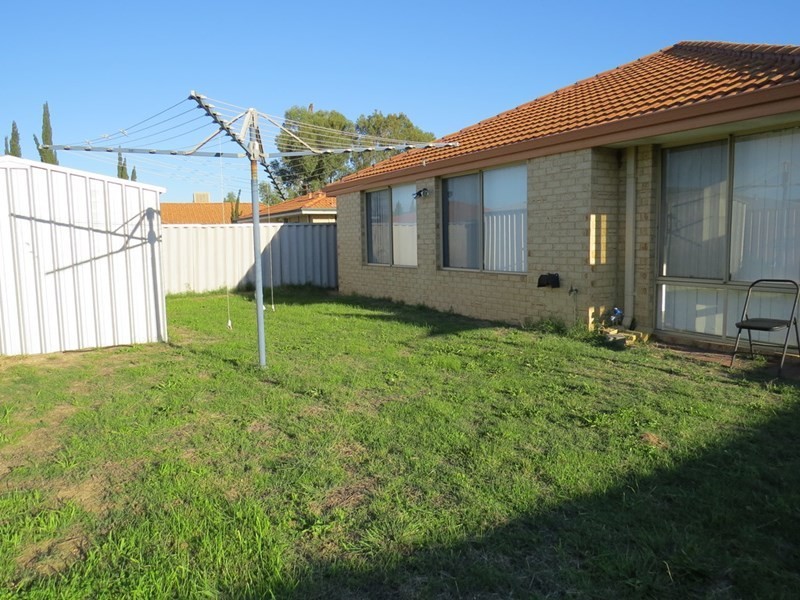 5 Greygum Rise, Kenwick WA 6107