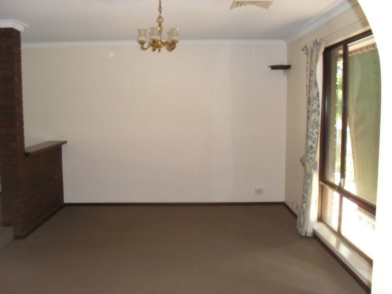 6 Mileti Road, Lesmurdie WA 6076