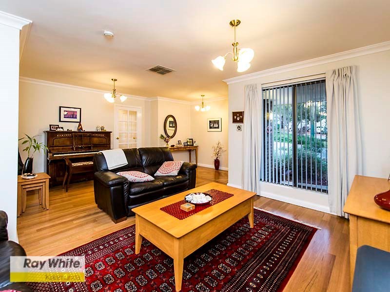 4 Keane Street, Lesmurdie WA 6076