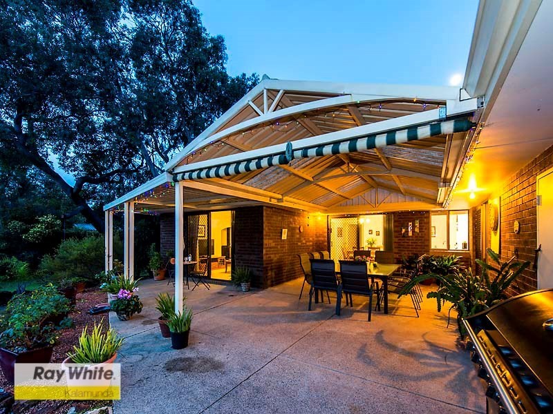 4 Keane Street, Lesmurdie WA 6076