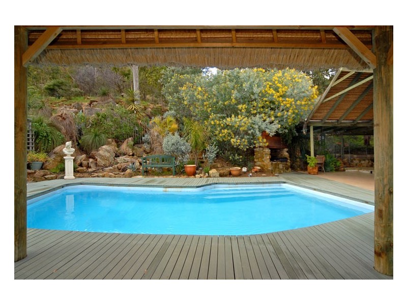 3 The Corkscrew, Gooseberry Hill WA 6076