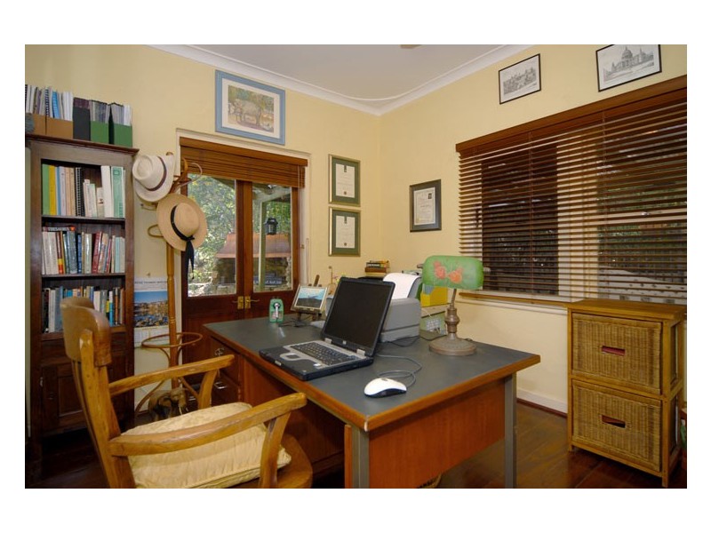 3 The Corkscrew, Gooseberry Hill WA 6076