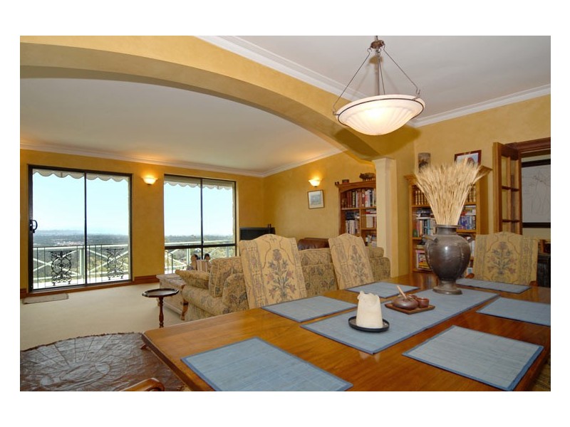 3 The Corkscrew, Gooseberry Hill WA 6076