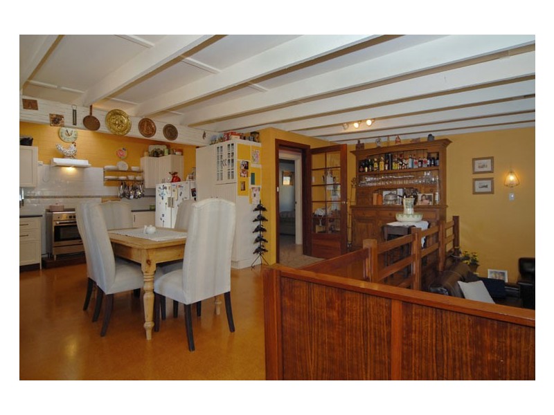 163 Railway Road, Gooseberry Hill WA 6076