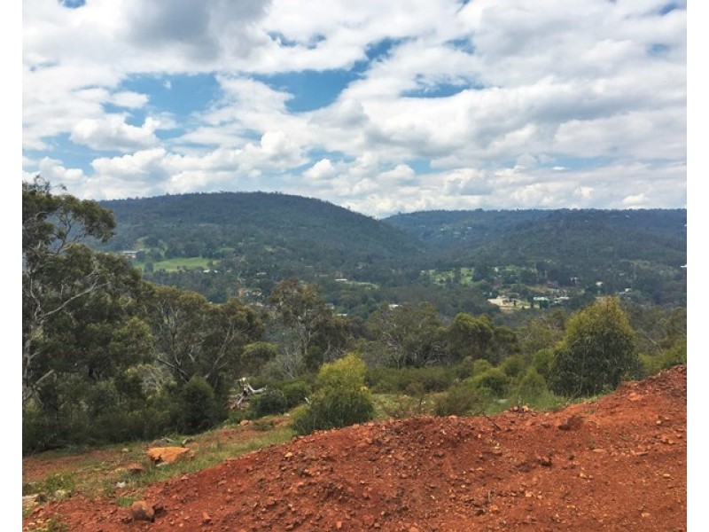 10 Rowley Street, Kelmscott WA 6111