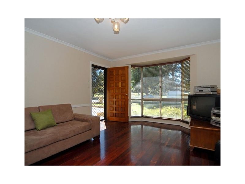 36 Juniper Way, Forrestfield WA 6058