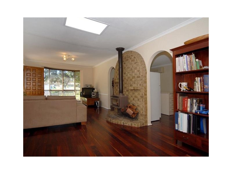 36 Juniper Way, Forrestfield WA 6058