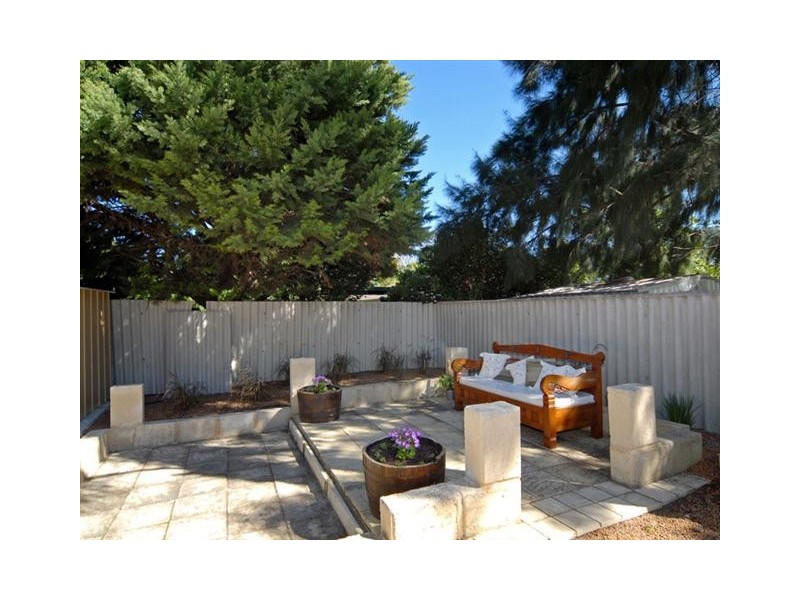 36 Juniper Way, Forrestfield WA 6058