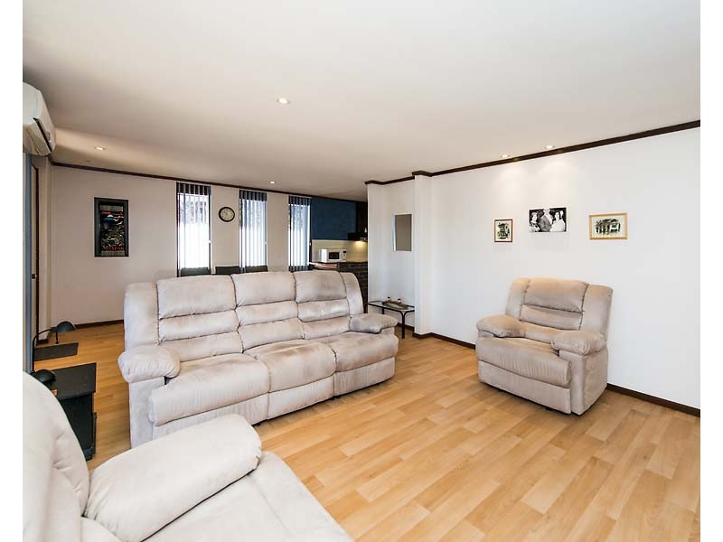 99A Trafalgar Road, Lesmurdie WA 6076