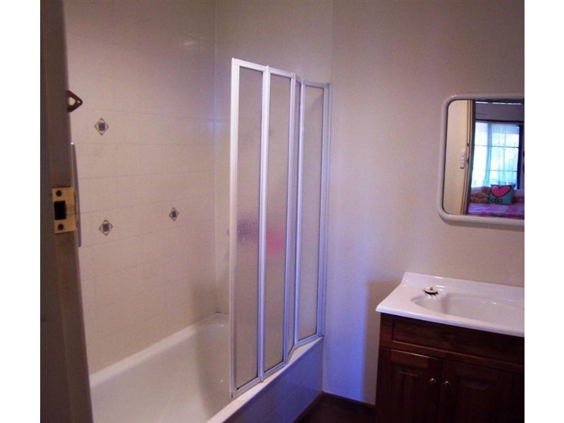 48 Basildon Road, Lesmurdie WA 6076