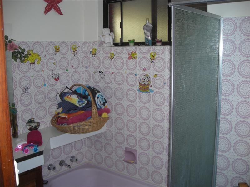 42 Heslop Road, Lesmurdie WA 6076