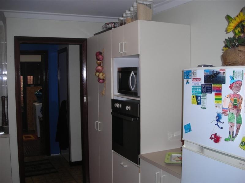 42 Heslop Road, Lesmurdie WA 6076