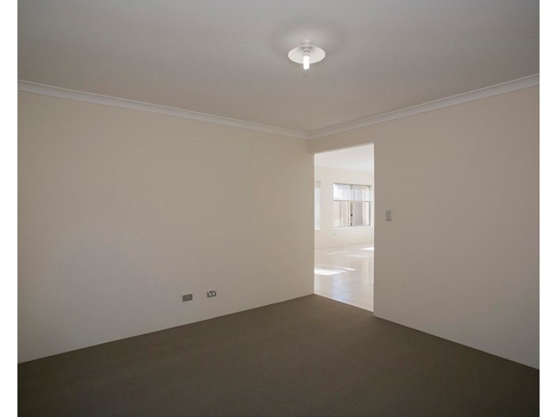 27 Barbary Road, High Wycombe WA 6057