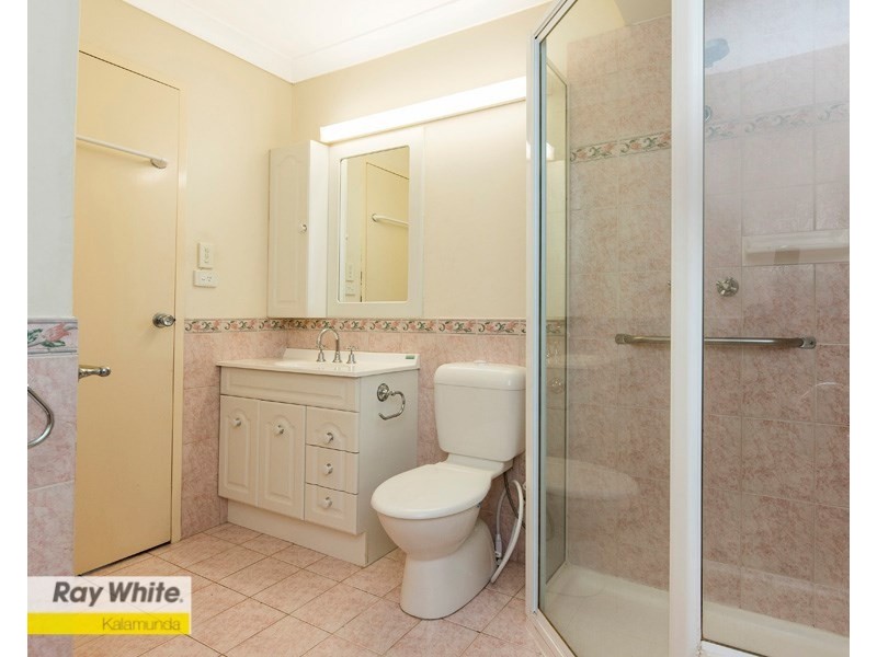 17 Bridgwood Road, Lesmurdie WA 6076