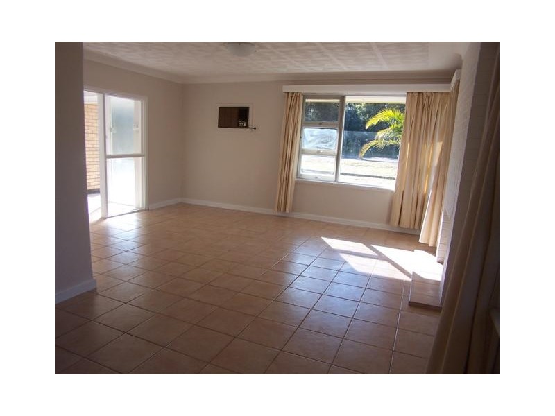 4 Orange Valley Road, Kalamunda WA 6076