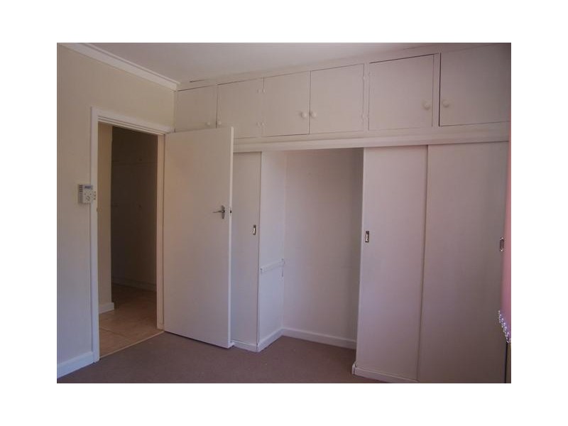 4 Orange Valley Road, Kalamunda WA 6076