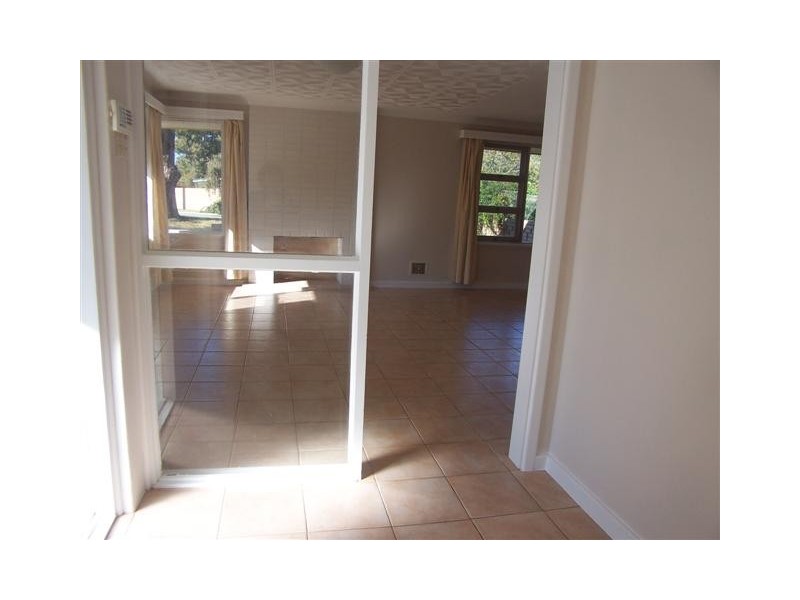 4 Orange Valley Road, Kalamunda WA 6076