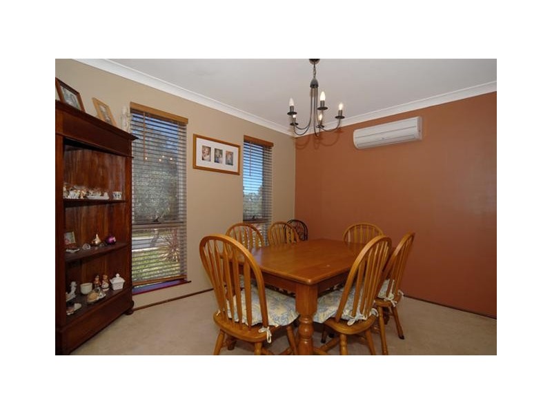 11 Shield Road, Lesmurdie WA 6076