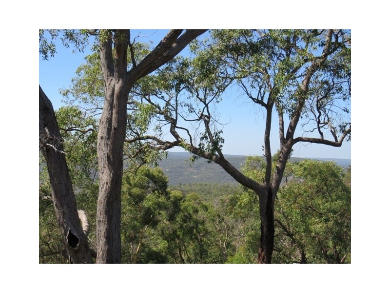 26 Graham Road, Gooseberry Hill WA 6076