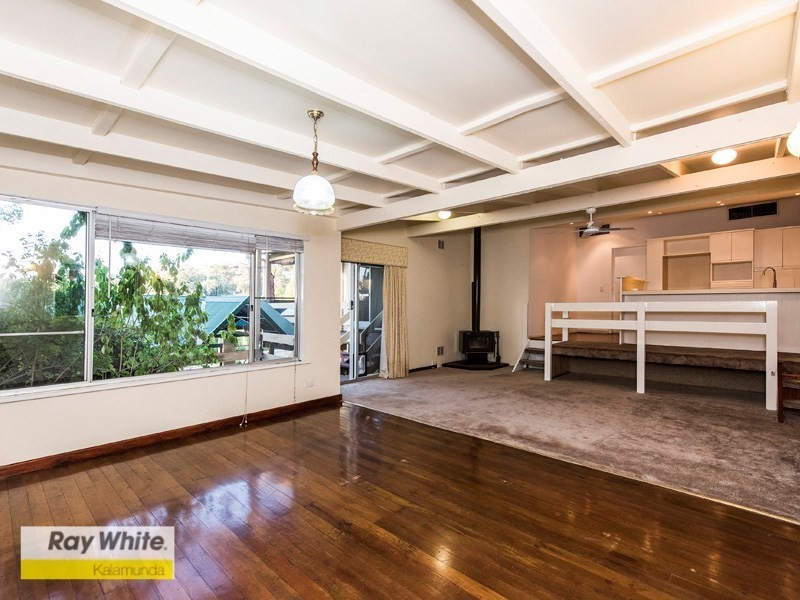 24 Sherborne Road, Gooseberry Hill WA 6076