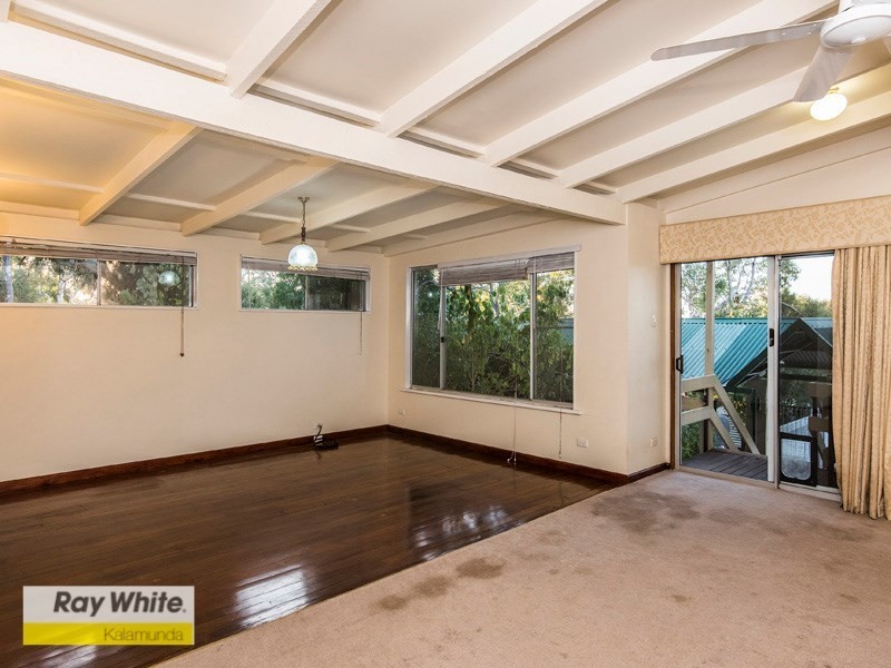 24 Sherborne Road, Gooseberry Hill WA 6076