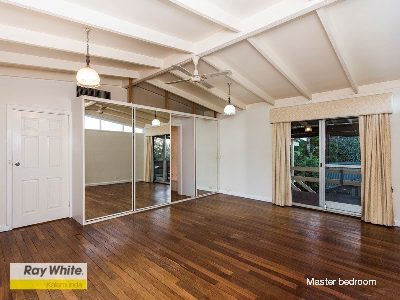 24 Sherborne Road, Gooseberry Hill WA 6076