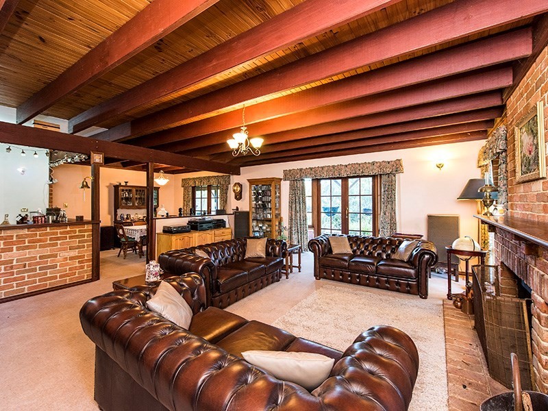 41 Winjana Road, Lesmurdie WA 6076