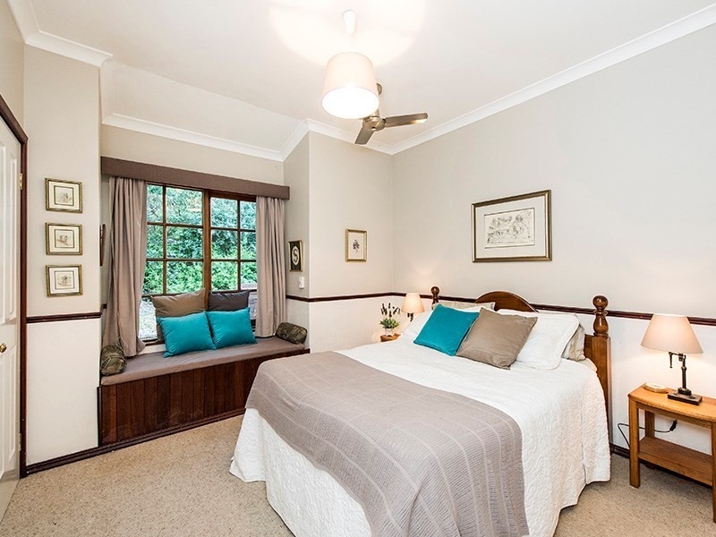 41 Winjana Road, Lesmurdie WA 6076