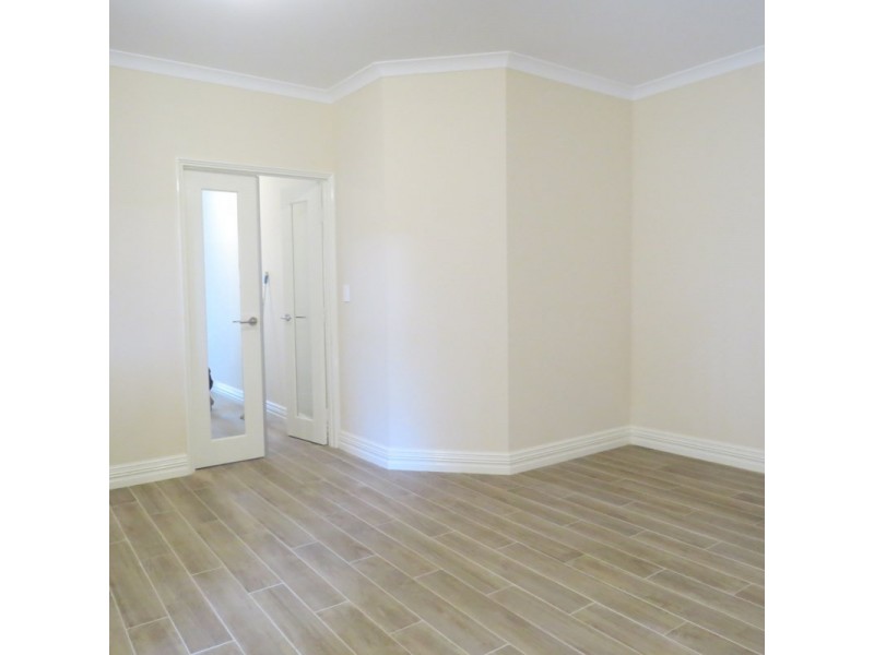 3/25 Boonooloo Road, Kalamunda WA 6076