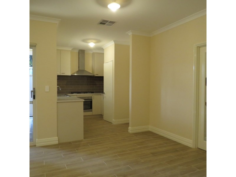 3/25 Boonooloo Road, Kalamunda WA 6076